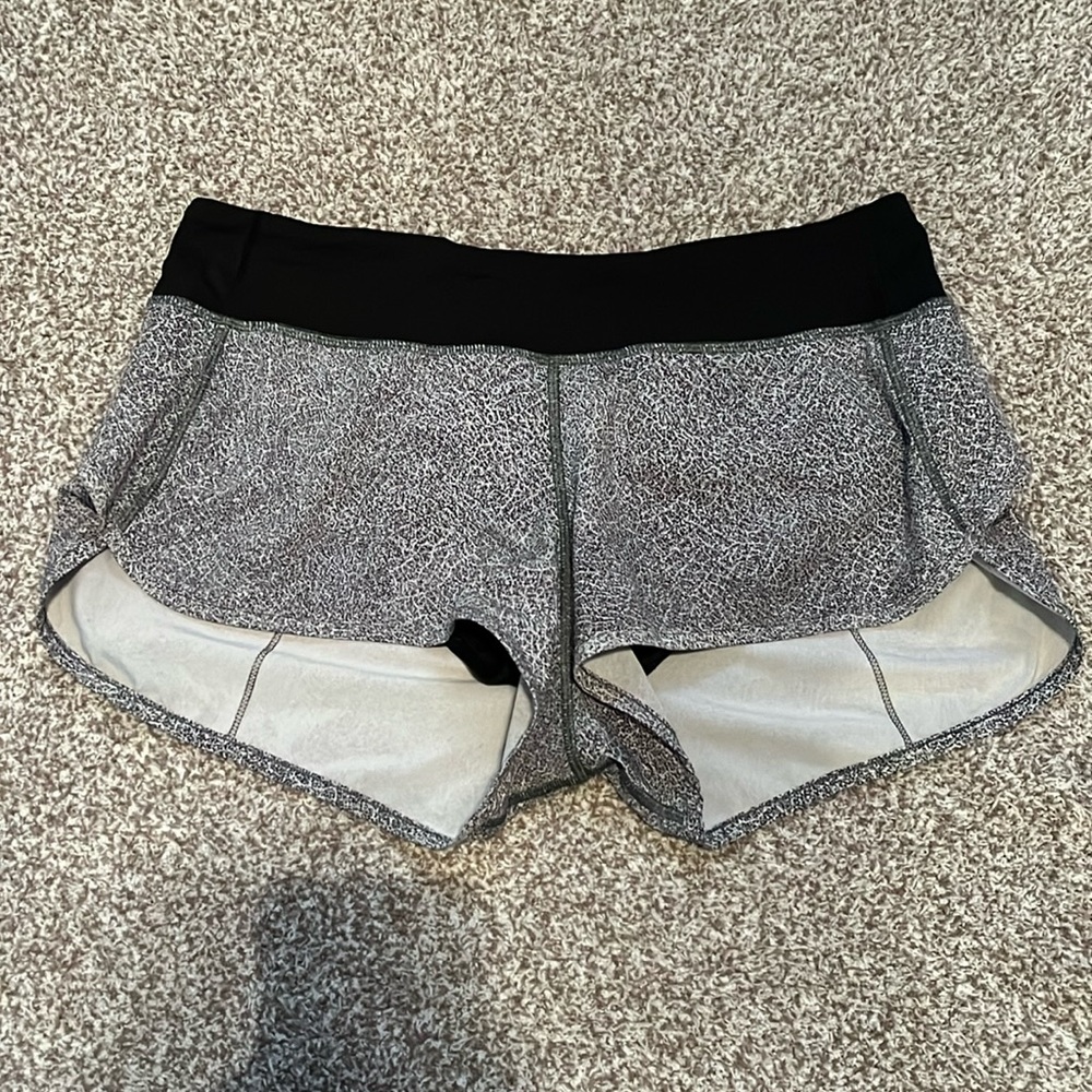 grey lululemon speed up shorts